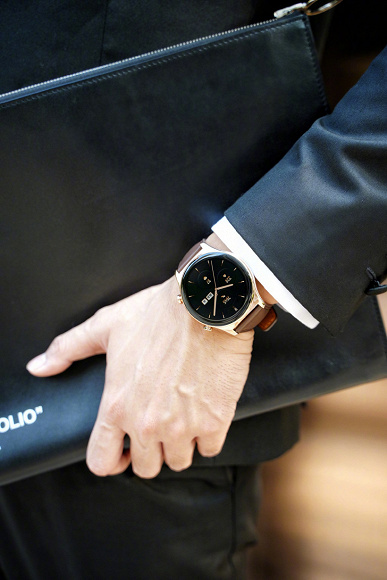 Сверхточное измерение пульса, определение SpO2, GPS и водозащита. Honor показала умные часы на официальных рендерах Watch GS3